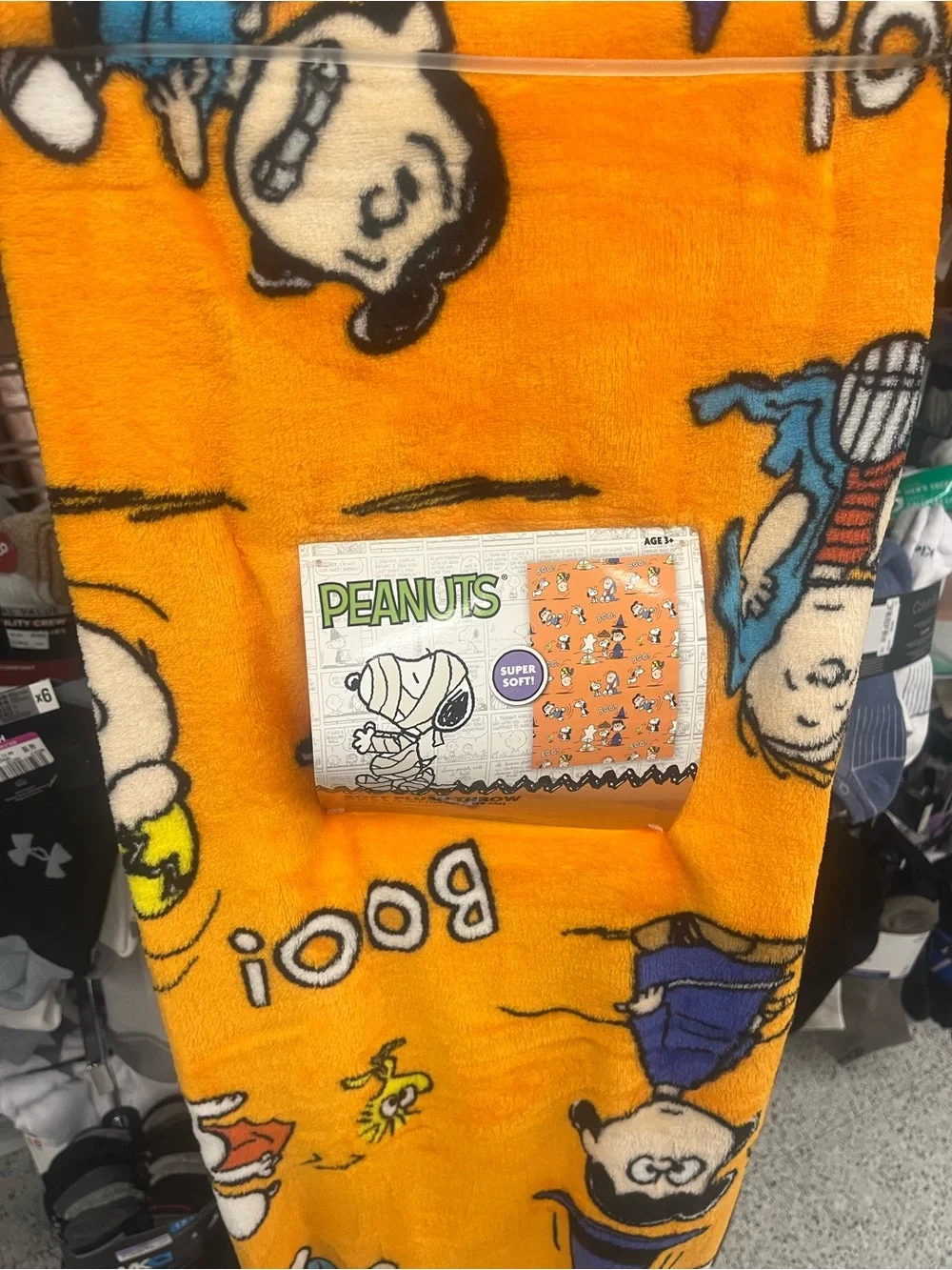 Peanuts Orange Snoopy & Friends Plush Throw Blanket NEW NWT